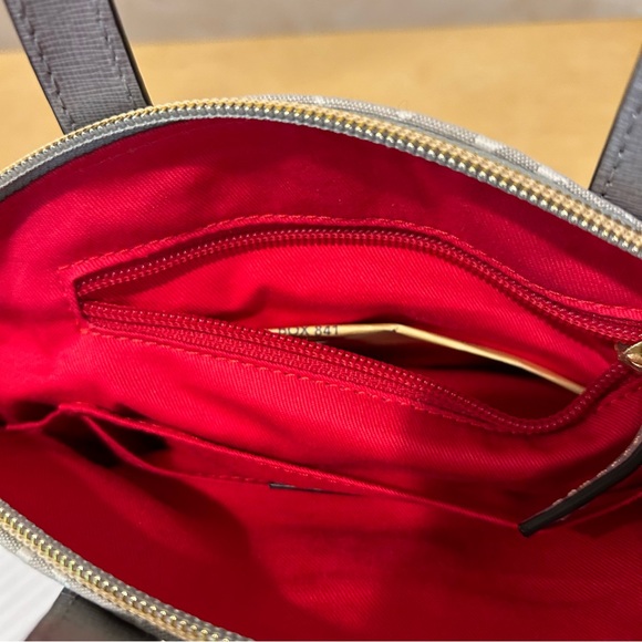 Dooney& Bourke signature gray and white quilted handbag Ruby Style 799344784928 - Picture 12 of 16